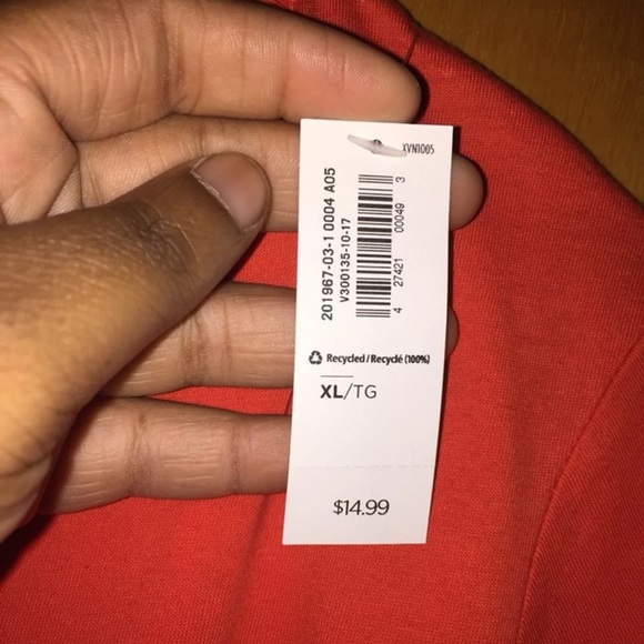 Cute tee from old navy. - Picture 2 of 2